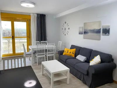 Zona de estar de Apartamento nuevo, accesible y con piscina !!!