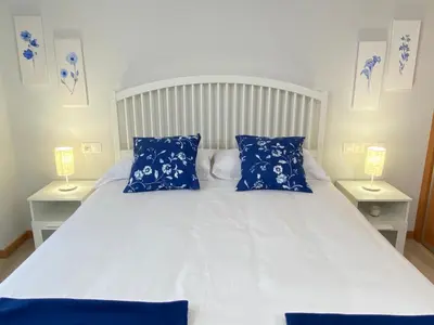 Cama o camas de una habitación en Apartamento nuevo, accesible y con piscina !!!