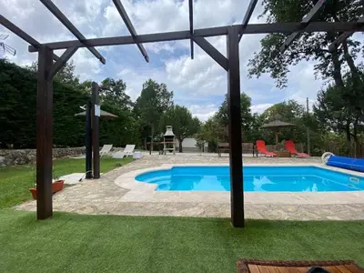Piscina en o cerca de El Molino de Candelario