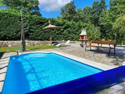 Piscina en o cerca de El Molino de Candelario