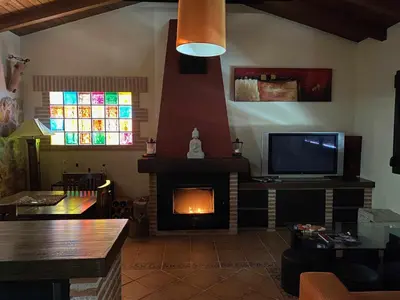 Una televisión o centro de entretenimiento en Olivar de Gredos