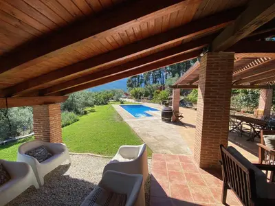 Piscina en o cerca de Olivar de Gredos