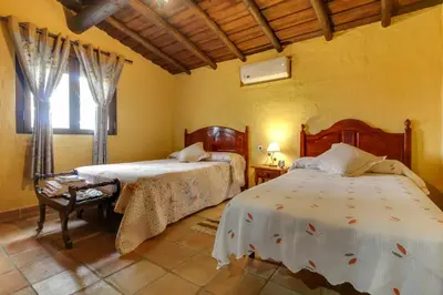 Cama o camas de una habitación en Casa Rural Manantío Blanco