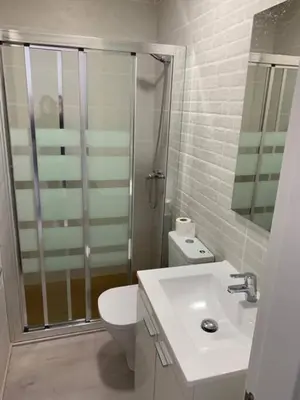 Un baño de CASA TITA PLAZA MAYOR a 1 minuto, 5 baños