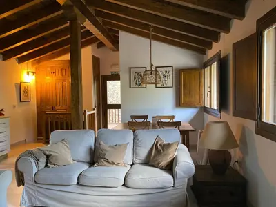 Zona de estar de Casa rural en jerte: La casa del molino