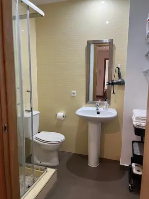Un baño de Apartamento JALAMA 1C