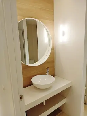 Un baño de ParrApartamentos Cáceres