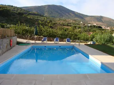 Vista general de una montaña o vista desde the country house