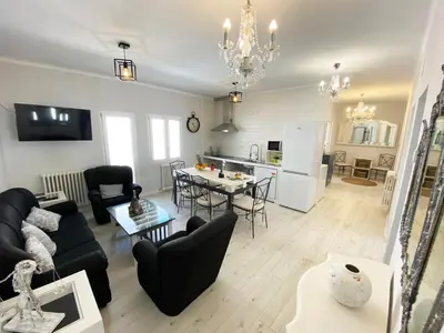 Una cocina o zona de cocina en El piso del rastro