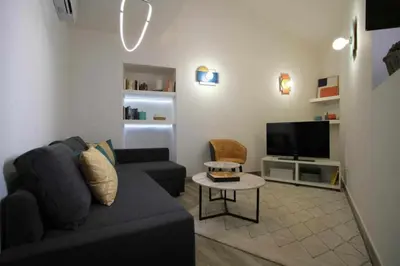 Una televisión o centro de entretenimiento en Torre del Postigo By KubiK