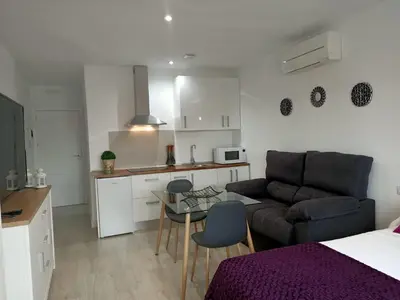 Una cocina o zona de cocina en Apartamentos NayDa studio 1