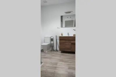 Un baño de Apartamentos NayDa Studio 2