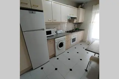 Una cocina o zona de cocina en Apartamento Vistas a Gredos.