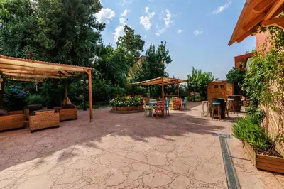Jardín al aire libre en La Posada de la Gula
