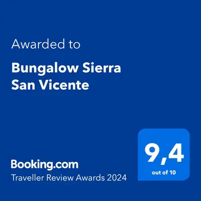 Certificado, premio, señal o documento que está expuesto en Bungalow Sierra San Vicente