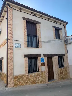 Edificio en el que se encuentra la casa o chalet