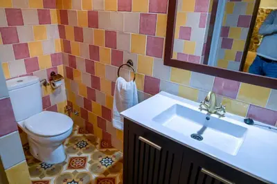 Un baño de Un espacio único, 'La Casona del Señor' con bodega