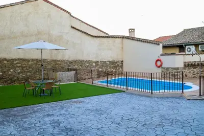 Piscina en o cerca de C - Apartamento moderno con piscina compartida