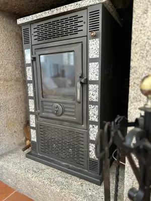 Plano de Una casita en el campo dentro de la ciudad