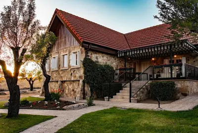 Edificio en el que se encuentra la casa o chalet