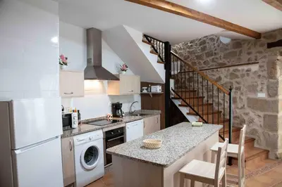 Una cocina o zona de cocina en El Capricho 2