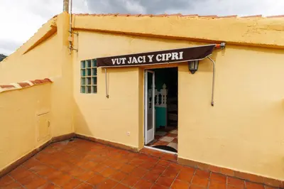 Plano de Vut jaci y cipri
