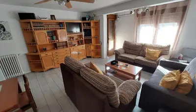 Zona de estar de Hervas Centro Apartamento IDEAL FAMILIAS 6 adultos y 2 niños-