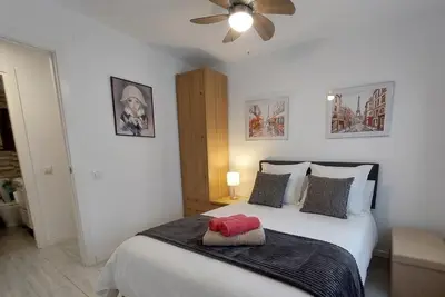Cama o camas de una habitación en Hervas Centro Apartamento IDEAL FAMILIAS 6 adultos y 2 niños-