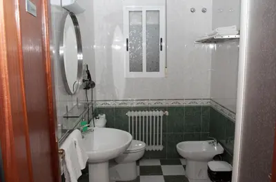 Un baño de Apartamento Turístico La Ribera del Marco