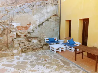 Zona de estar de La Marquesa de Vallespin .Patio.Centro ciudad.