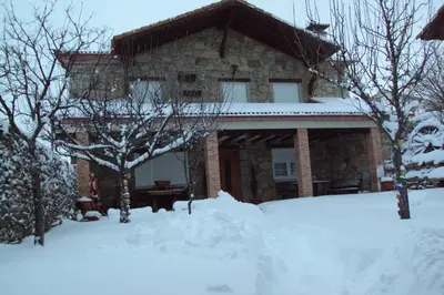 Ermita de Gredos en invierno