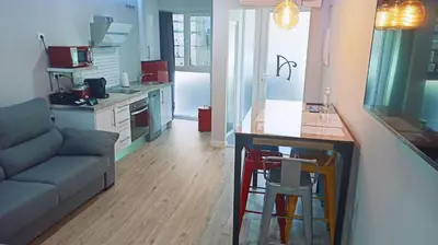Una cocina o zona de cocina en Alcazaba - Free Parking