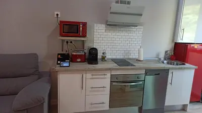 Una cocina o zona de cocina en Alcazaba - Free Parking