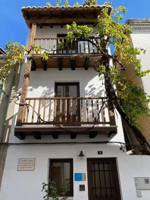 Un balcón o terraza de La Corredera