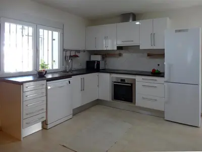 Una cocina o zona de cocina en Casa Rural Mirando a la Peña 
