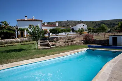 Piscina en o cerca de Palacio Viejo de Las Corchuelas