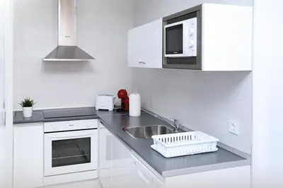 Una cocina o zona de cocina en Piso Plaza Mercado 2,3