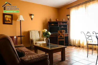Zona de estar de Casa el Mirador de Gredos Norte