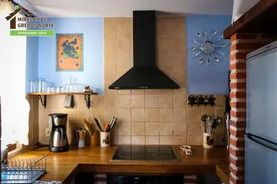 Una cocina o zona de cocina en Casa el Mirador de Gredos Norte