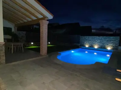 Piscina en o cerca de Acogedora casa rural con piscina particular Barlow TR-CC-00426