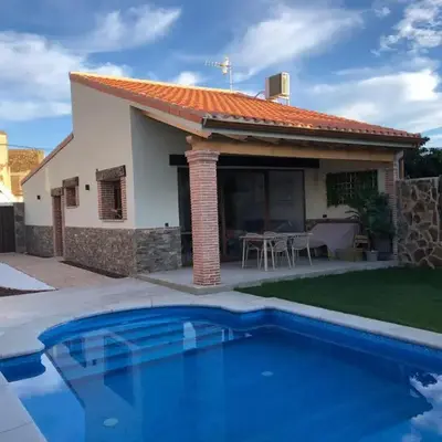 Acogedora casa rural con piscina particular Barlow TR-CC-00426