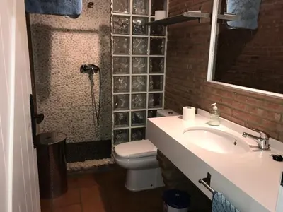 Un baño de La Casa del Muti