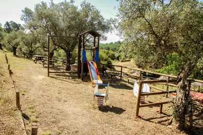 Jardín al aire libre en RAICES Casa Rural