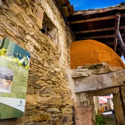 EL HOGAR DEL HERRERO