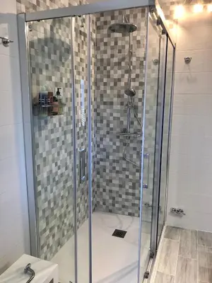Un baño de Casa en el corazón de Gredos, amplia y agradable.