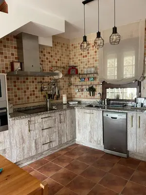 Una cocina o zona de cocina en La casa de las Flores de El Hornillo