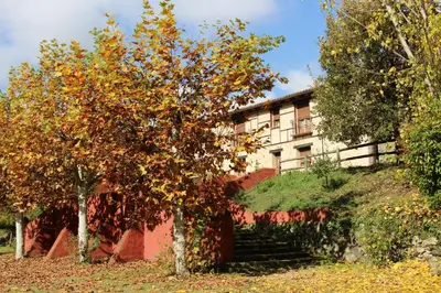 Jardín al aire libre en Hostel El Lago, Caceres