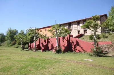Jardín al aire libre en Hostel El Lago, Caceres