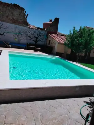 Piscina en o cerca de El Rincón de Arabayona