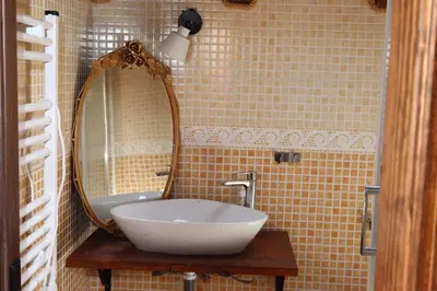 Un baño de Mi capricho de Candeleda